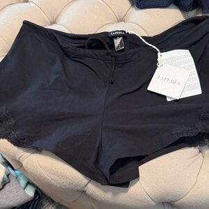 La Perla Elegant Black Lace Shorts